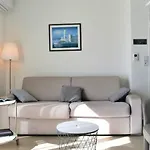 Moderne Avec Terrasse, Parking Et Clim Au Lavandou - 4 Couchages - Fr-1-251-122 *